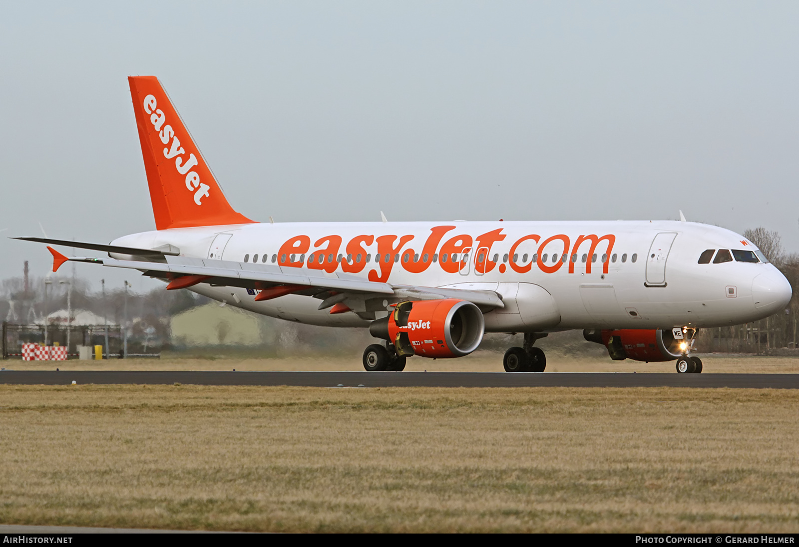 Aircraft Photo of G-EZWE | Airbus A320-214 | EasyJet | AirHistory.net #96272