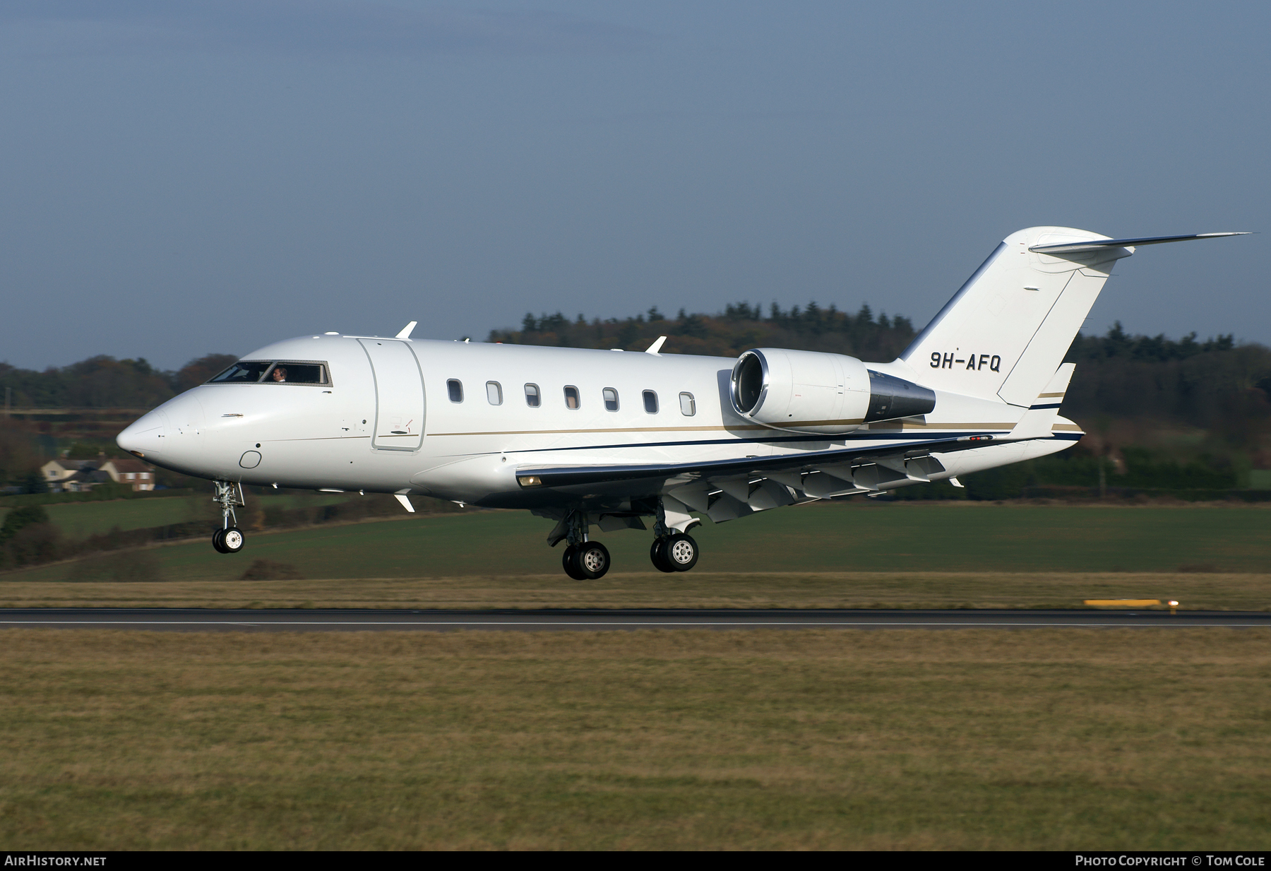 Aircraft Photo of 9H-AFQ | Bombardier Challenger 605 (CL-600-2B16) | AirHistory.net #96398