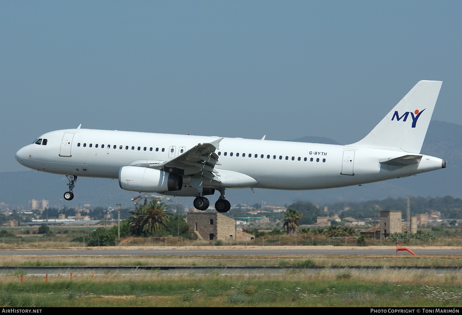 Aircraft Photo of G-BYTH | Airbus A320-231 | MyTravel Airways | AirHistory.net #96452