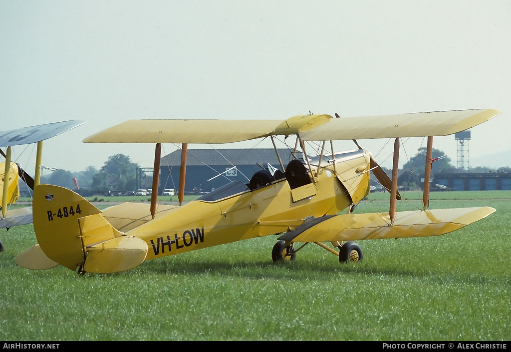 Aircraft Photo of VH-LOW | De Havilland D.H. 82A Tiger Moth | AirHistory.net #96497