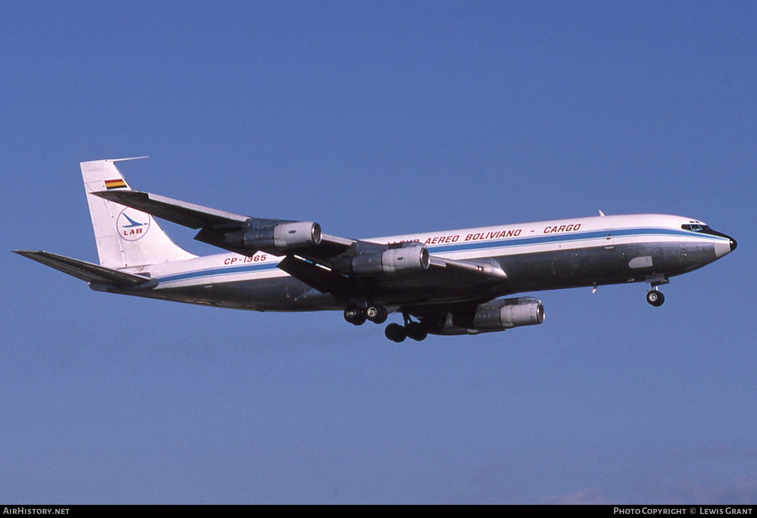 Aircraft Photo of CP-1365 | Boeing 707-323C | Lloyd Aereo Boliviano - LAB | AirHistory.net #96531