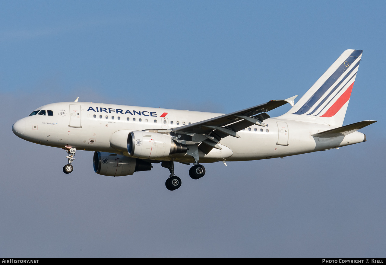 Aircraft Photo of F-GUGG | Airbus A318-111 | Air France | AirHistory.net #96541