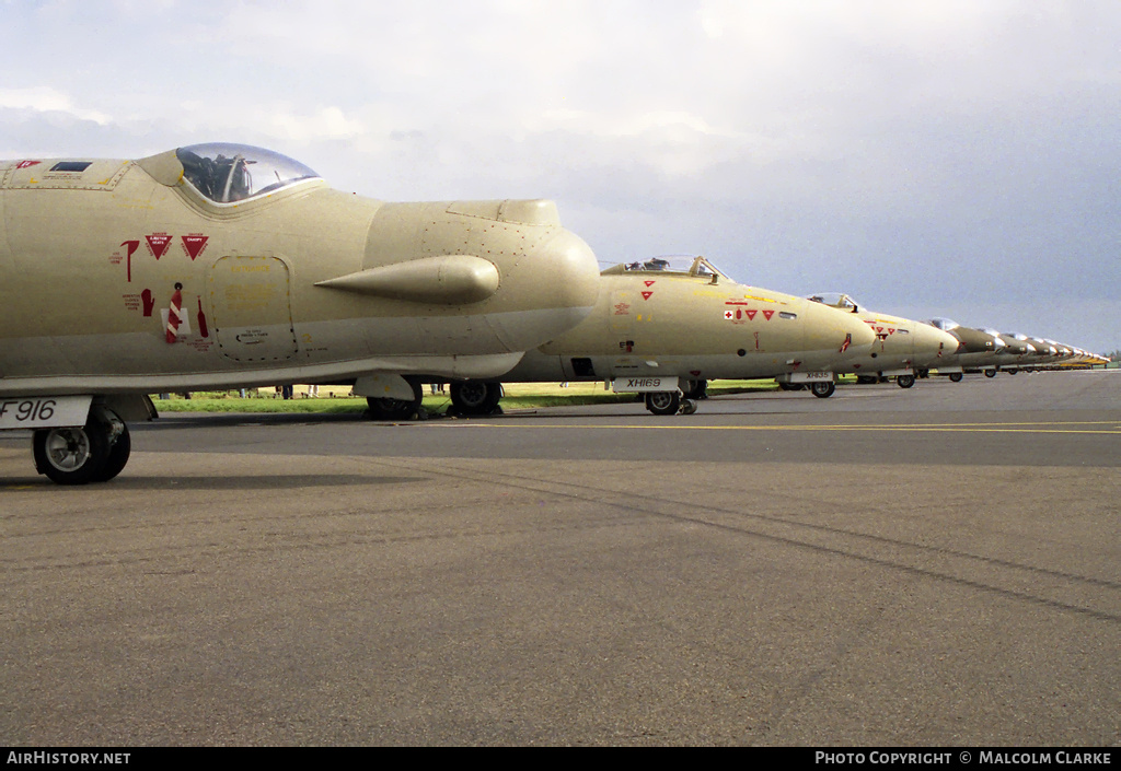 Aircraft Photo of WF916 | English Electric Canberra T17 | UK - Air Force | AirHistory.net #96615