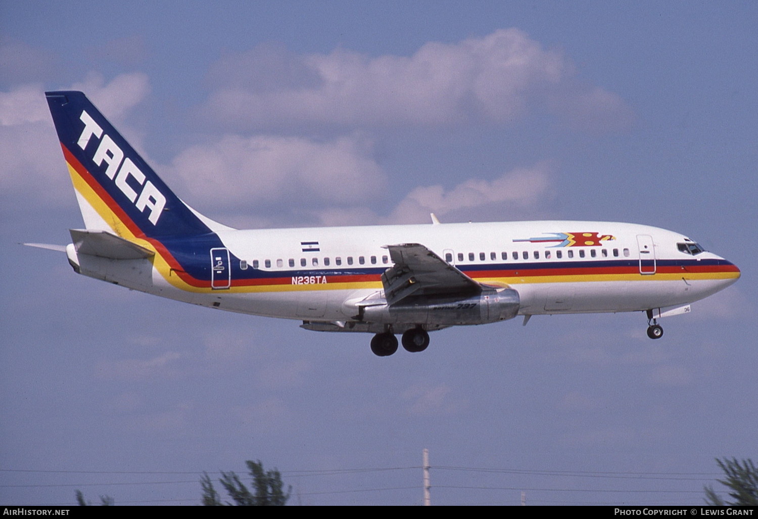 Aircraft Photo of N236TA | Boeing 737-244 | TACA - Transportes Aéreos Centro Americanos | AirHistory.net #96759