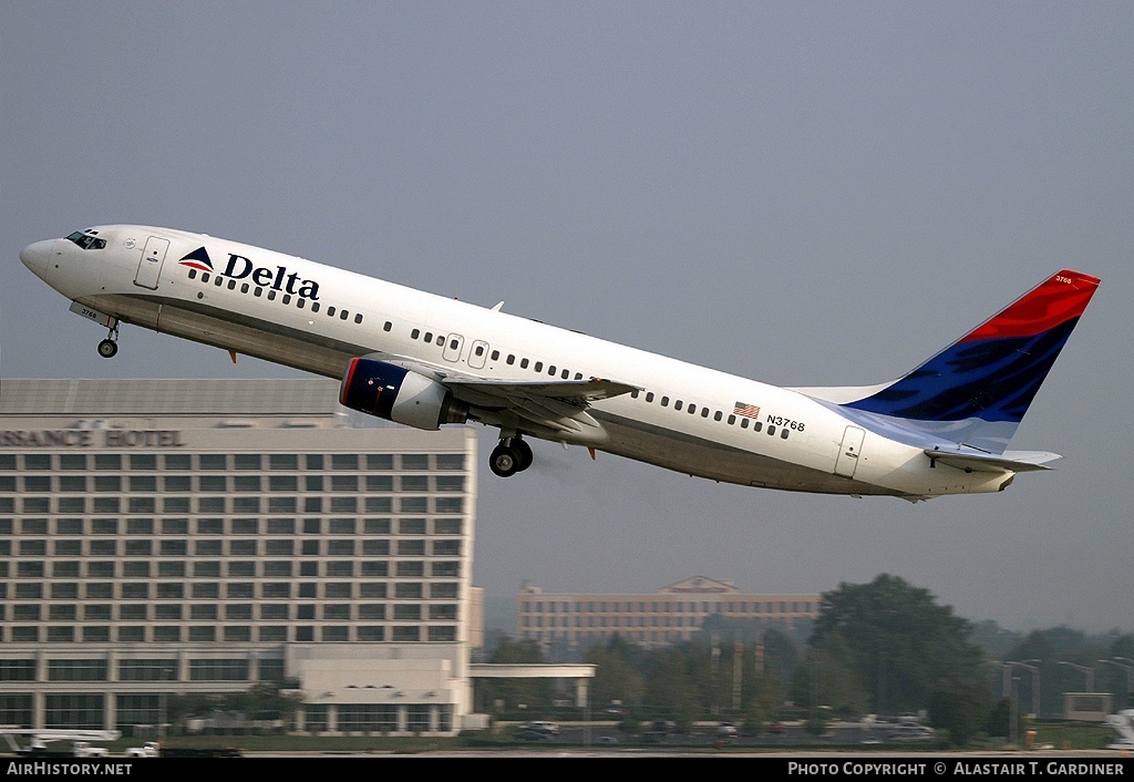 Aircraft Photo of N3768 | Boeing 737-832 | Delta Air Lines | AirHistory.net #96810