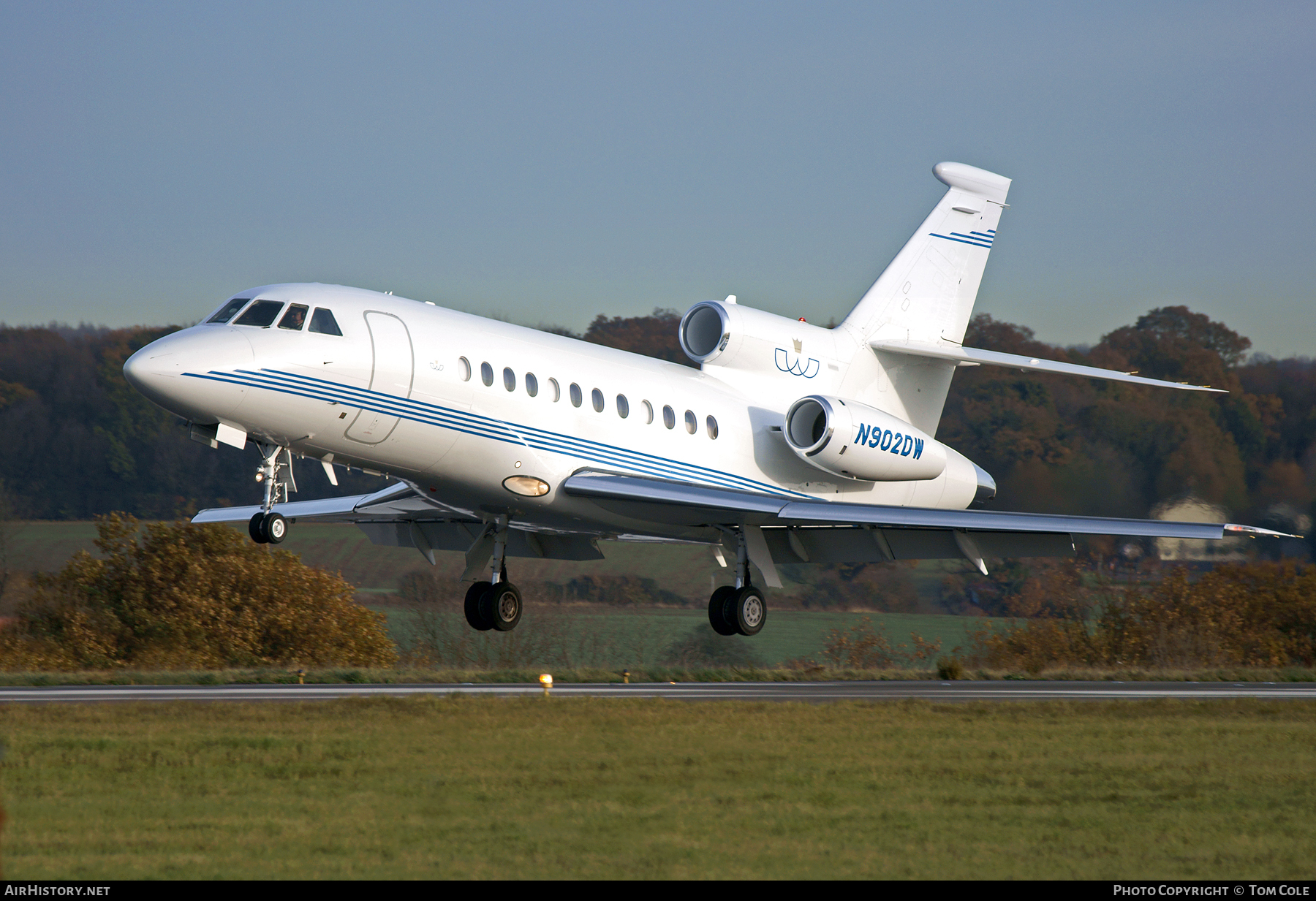 Aircraft Photo of N902DW | Dassault Falcon 900 | AirHistory.net #96851