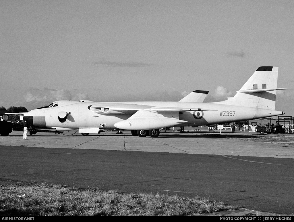 Aircraft Photo of WZ397 | Vickers Valiant B(PR)K1 | UK - Air Force | AirHistory.net #96886