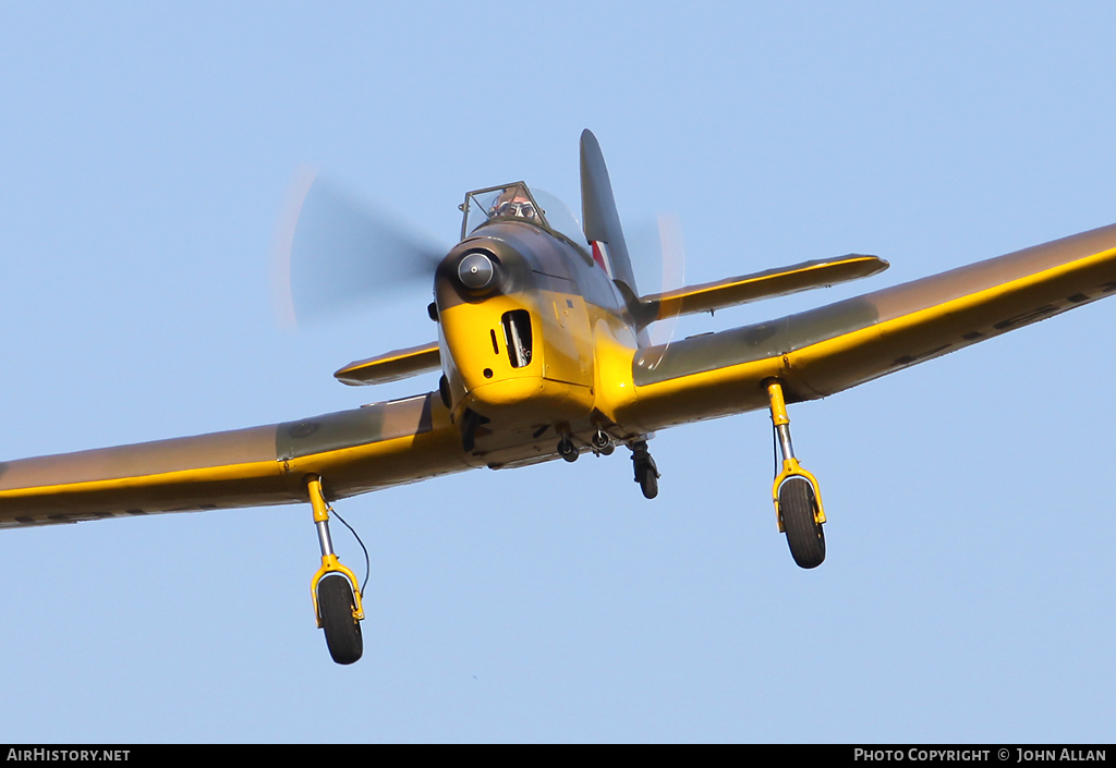 Aircraft Photo of G-AHUJ / R1914 | Miles M.14A Hawk Trainer 3 | UK - Air Force | AirHistory.net #96930