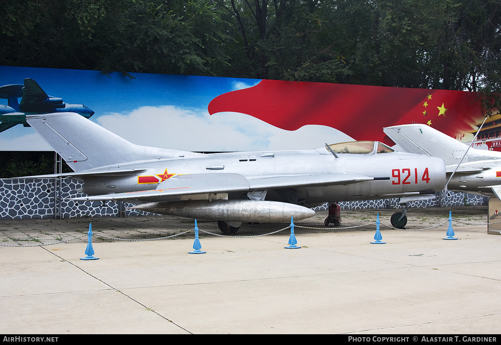 Aircraft Photo of 9214 | Shenyang J-6 | China - Air Force | AirHistory.net #96984