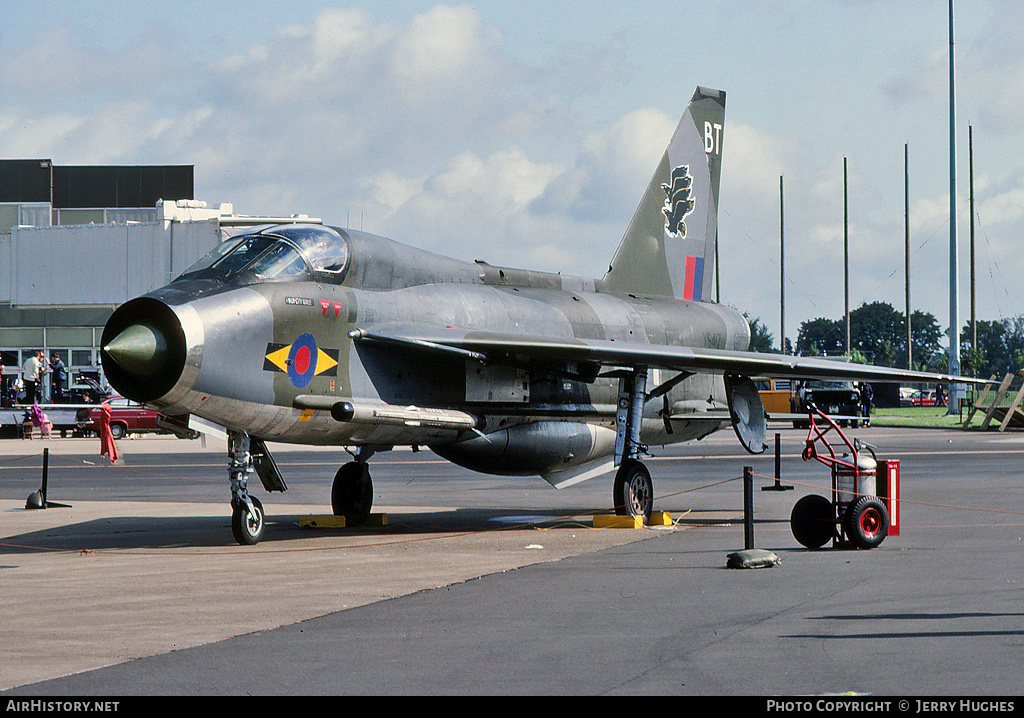 Aircraft Photo of XS417 | English Electric Lightning T5 | UK - Air Force | AirHistory.net #97036