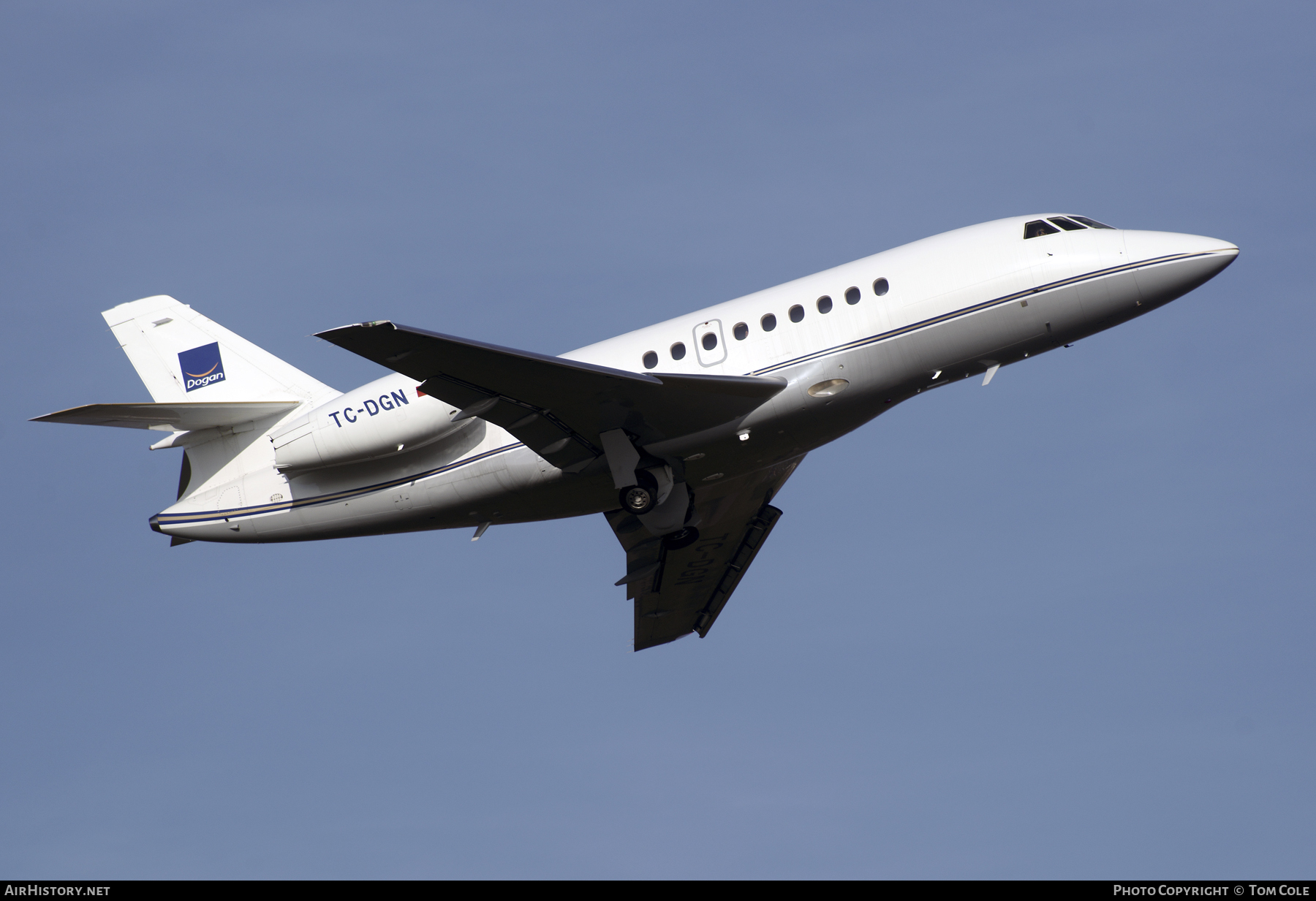 Aircraft Photo of TC-DGN | Dassault Falcon 2000EX EASy | Doğan Group | AirHistory.net #97063