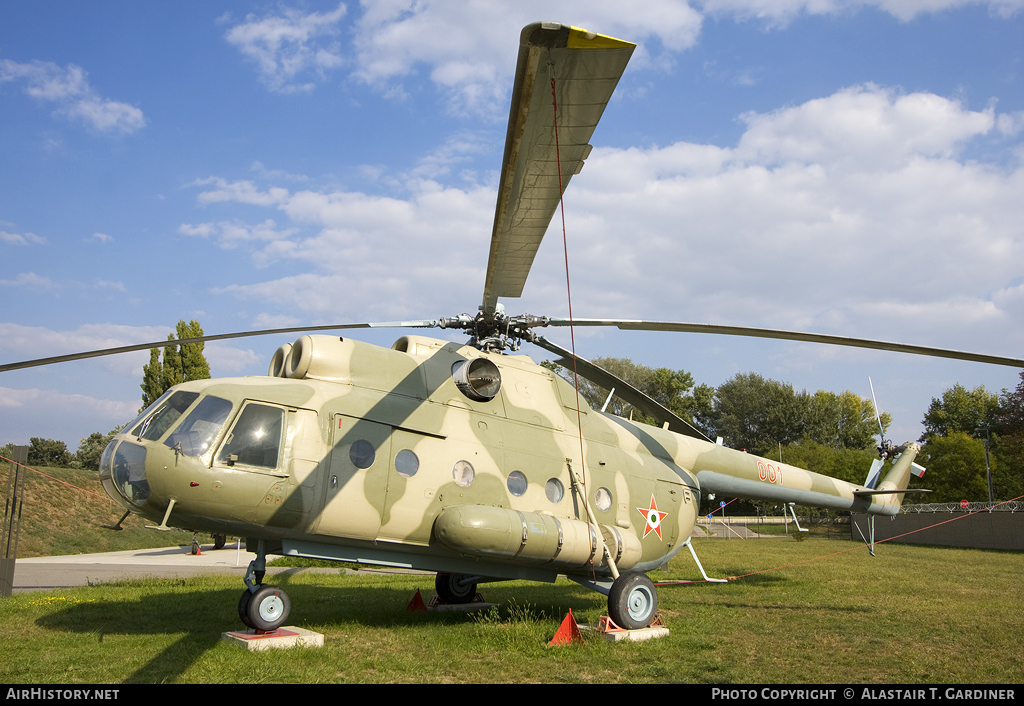 Aircraft Photo of 001 | Mil Mi-9 | Hungary - Air Force | AirHistory.net #97070