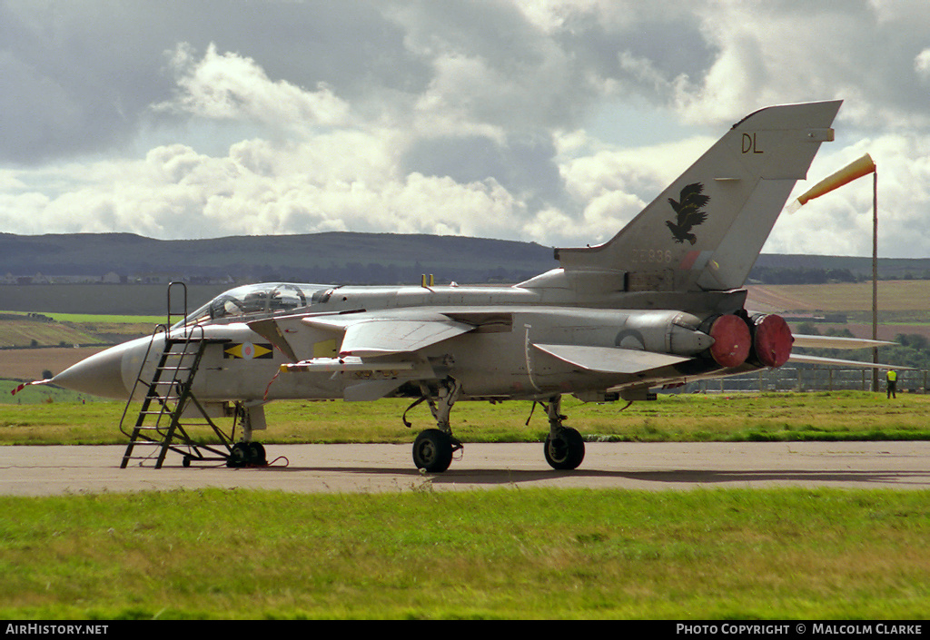 Aircraft Photo of ZE936 | Panavia Tornado F3 | UK - Air Force | AirHistory.net #97084