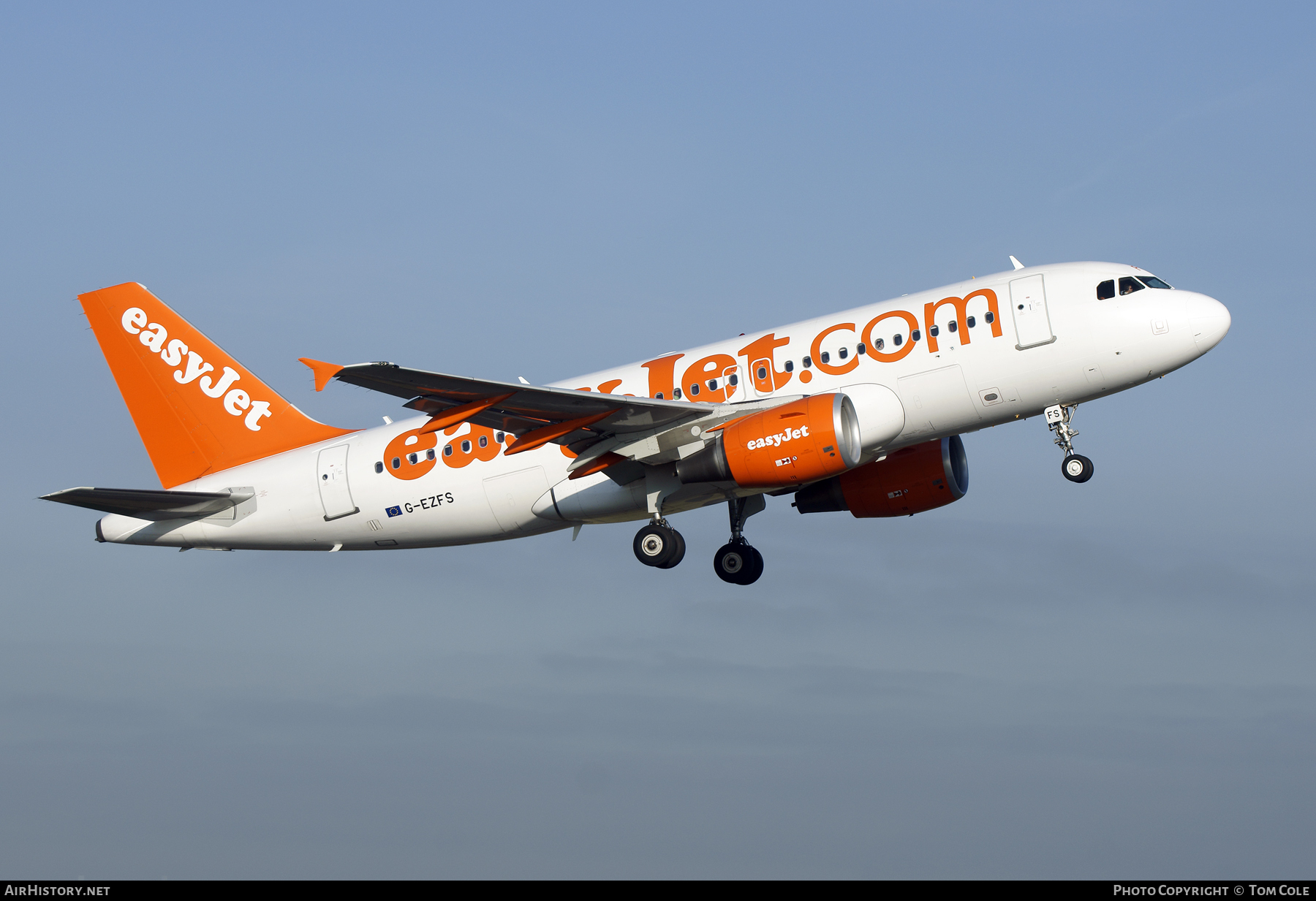 Aircraft Photo of G-EZFS | Airbus A319-111 | EasyJet | AirHistory.net #97123