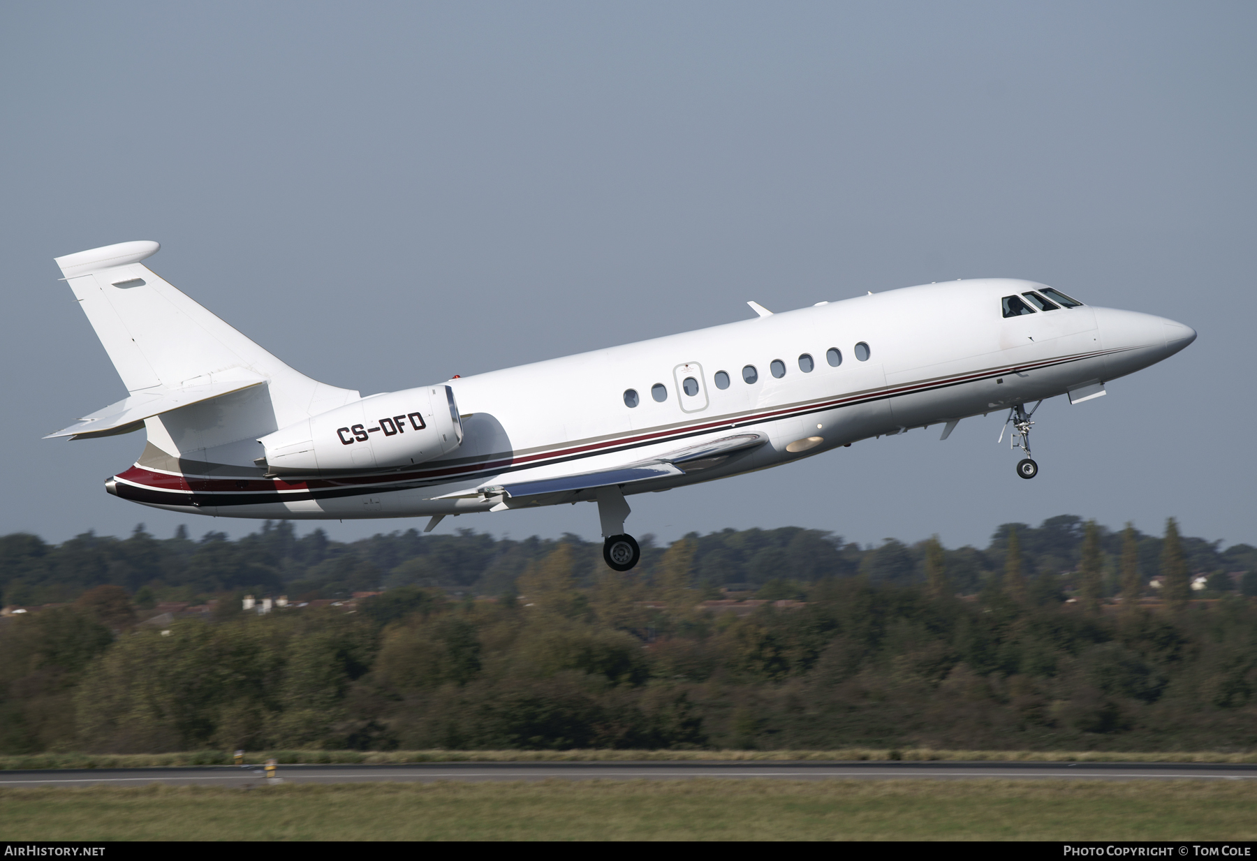 Aircraft Photo of CS-DFD | Dassault Falcon 2000 | AirHistory.net #97144