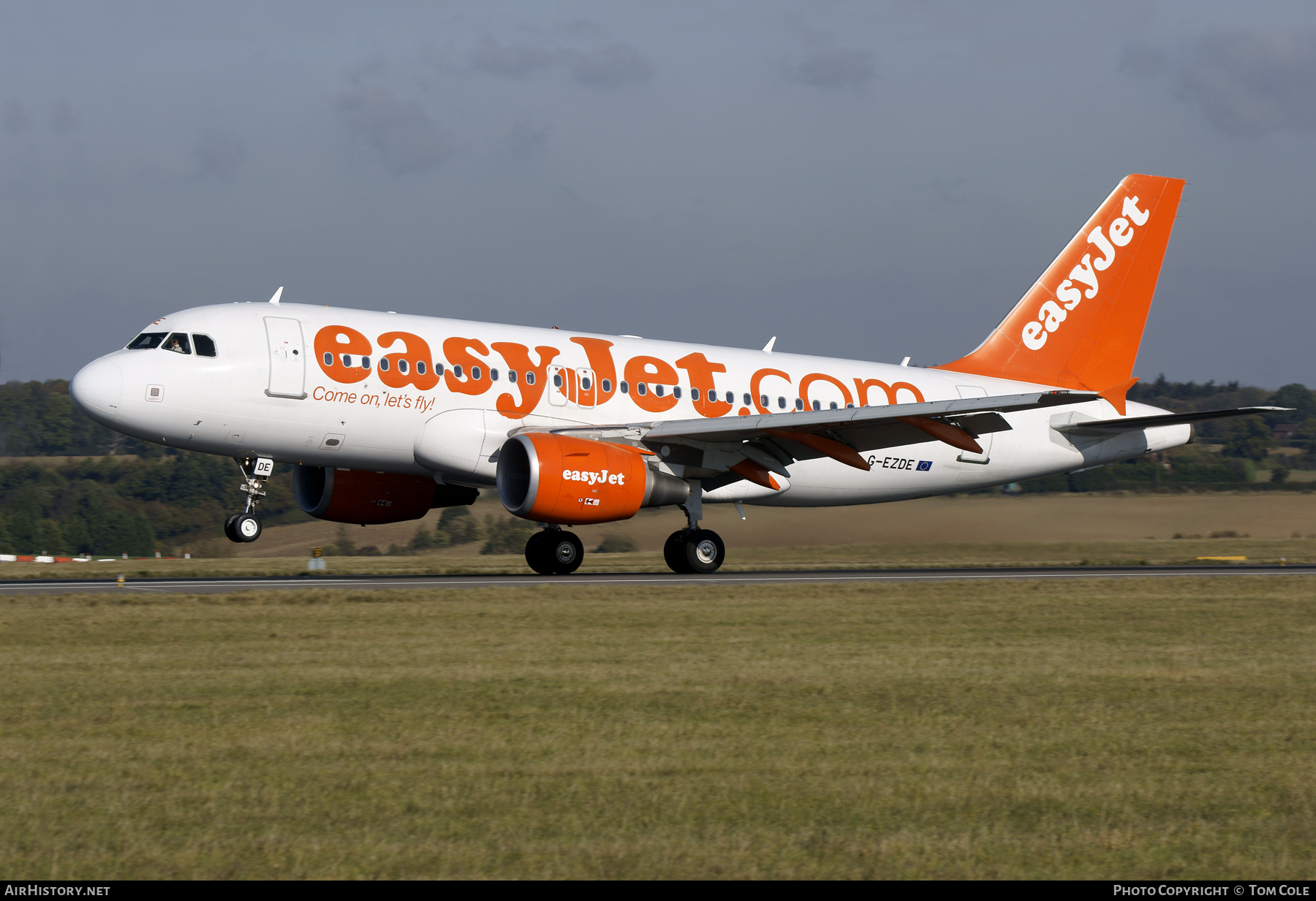Aircraft Photo of G-EZDE | Airbus A319-111 | EasyJet | AirHistory.net #97155