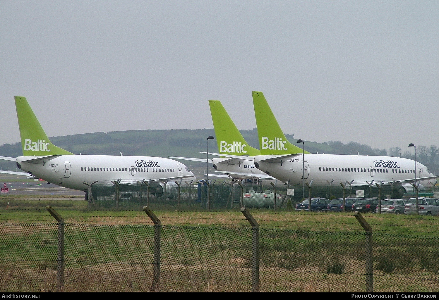 Aircraft Photo of N683MV | Boeing 737-522 | AirBaltic | AirHistory.net #97206
