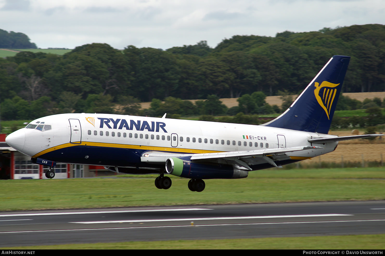 Aircraft Photo of EI-CKR | Boeing 737-2K2/Adv | Ryanair | AirHistory.net #97420