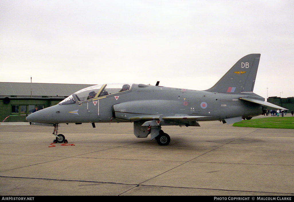 Aircraft Photo of XX196 | British Aerospace Hawk T.1A | UK - Air Force | AirHistory.net #97482