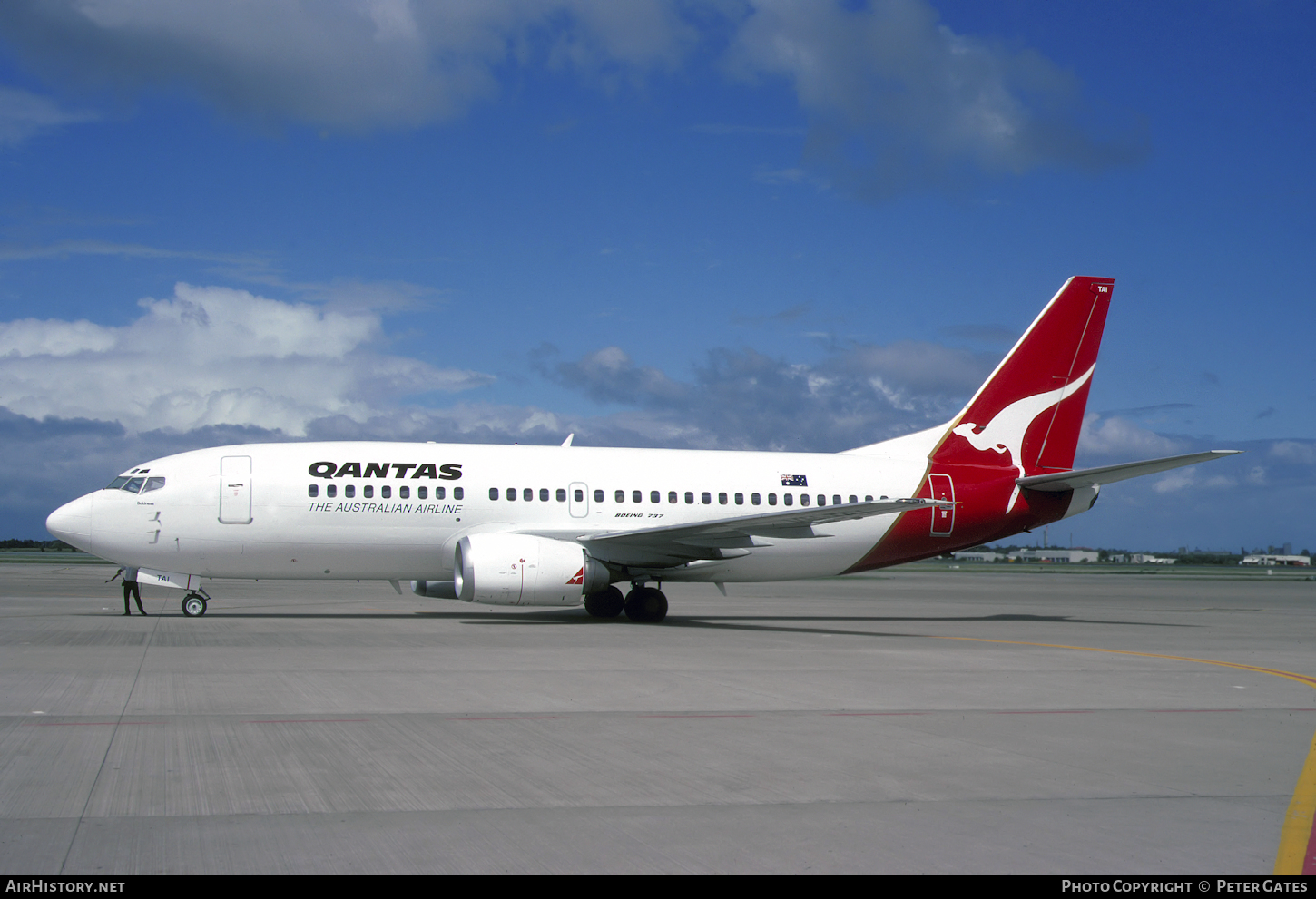 Aircraft Photo of VH-TAI | Boeing 737-376 | Qantas | AirHistory.net #97490