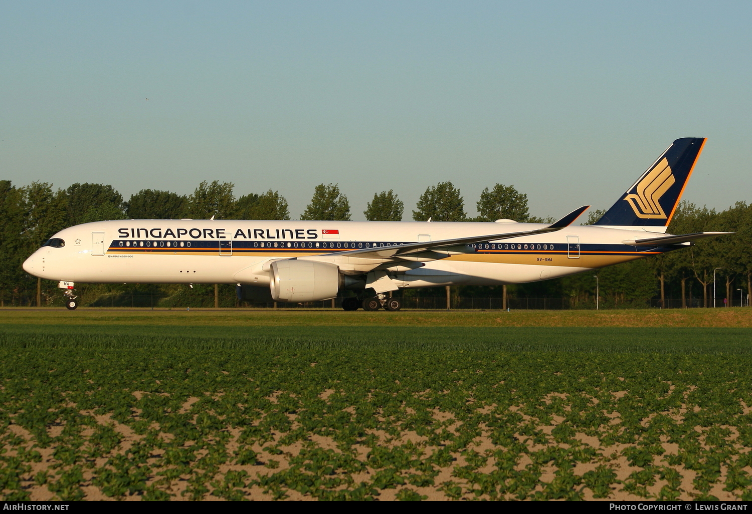 Aircraft Photo of 9V-SMA | Airbus A350-941 | Singapore Airlines | AirHistory.net #97517