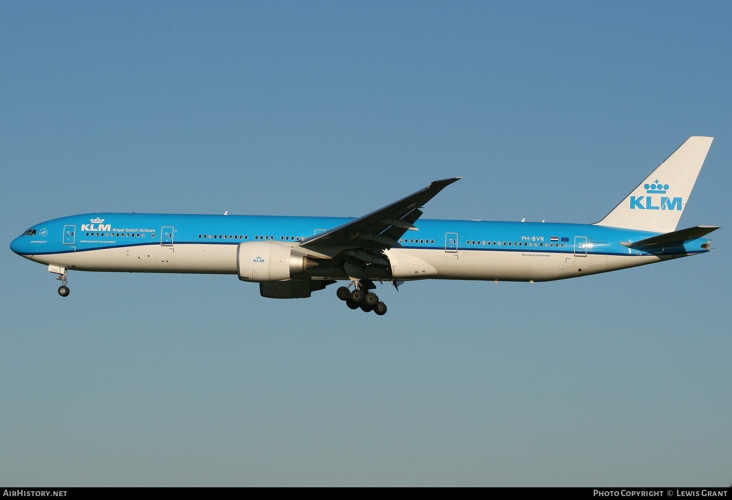 Aircraft Photo of PH-BVR | Boeing 777-306/ER | KLM - Royal Dutch Airlines | AirHistory.net #97519