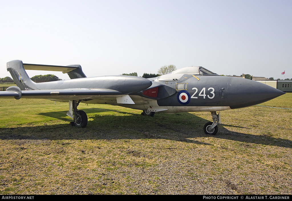 Aircraft Photo of XJ560 | De Havilland D.H. 110 Sea Vixen FAW2 | UK - Navy | AirHistory.net #97555