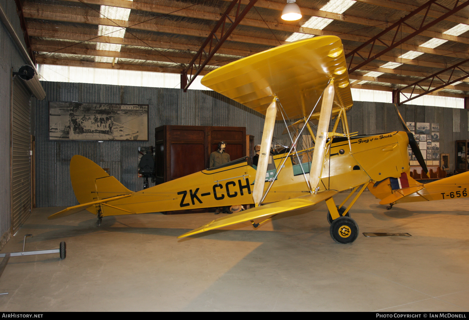 Aircraft Photo of ZK-CCH | De Havilland D.H. 82A Tiger Moth | AirHistory.net #97666