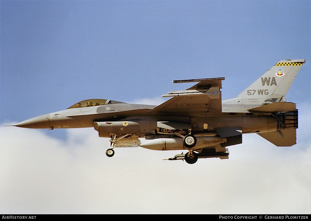 Aircraft Photo of 90-0729 / AF900729 | General Dynamics F-16CG Night Falcon | USA - Air Force | AirHistory.net #97771