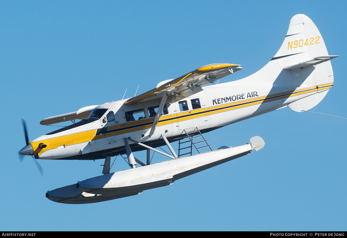 Aircraft Photo of N90422 | Vazar DHC-3T Turbine Otter | Kenmore Air | AirHistory.net #97775