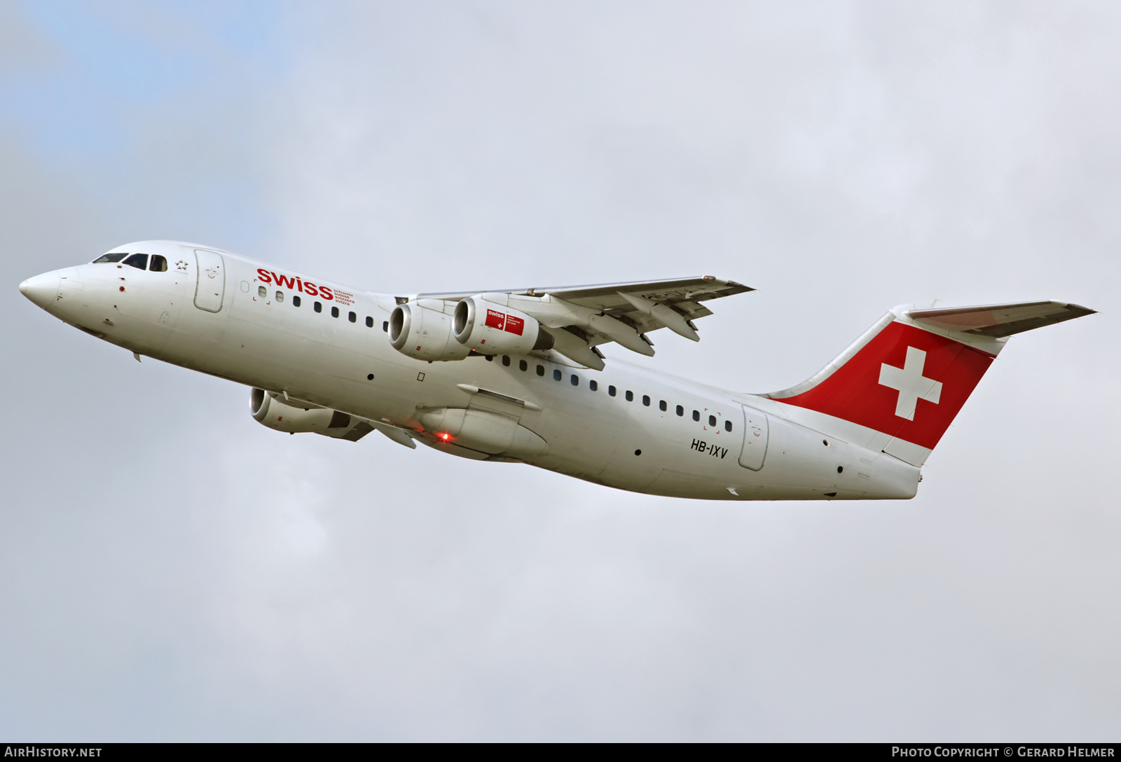 Aircraft Photo of HB-IXV | British Aerospace Avro 146-RJ100 | Swiss International Air Lines | AirHistory.net #97831