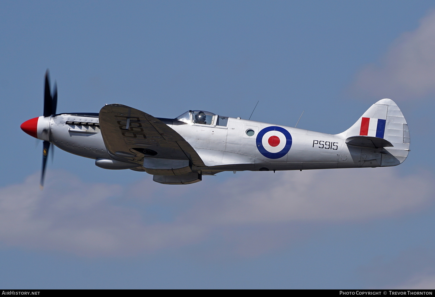 Aircraft Photo of PS915 | Supermarine 389 Spitfire PR19 | UK - Air Force | AirHistory.net #97858