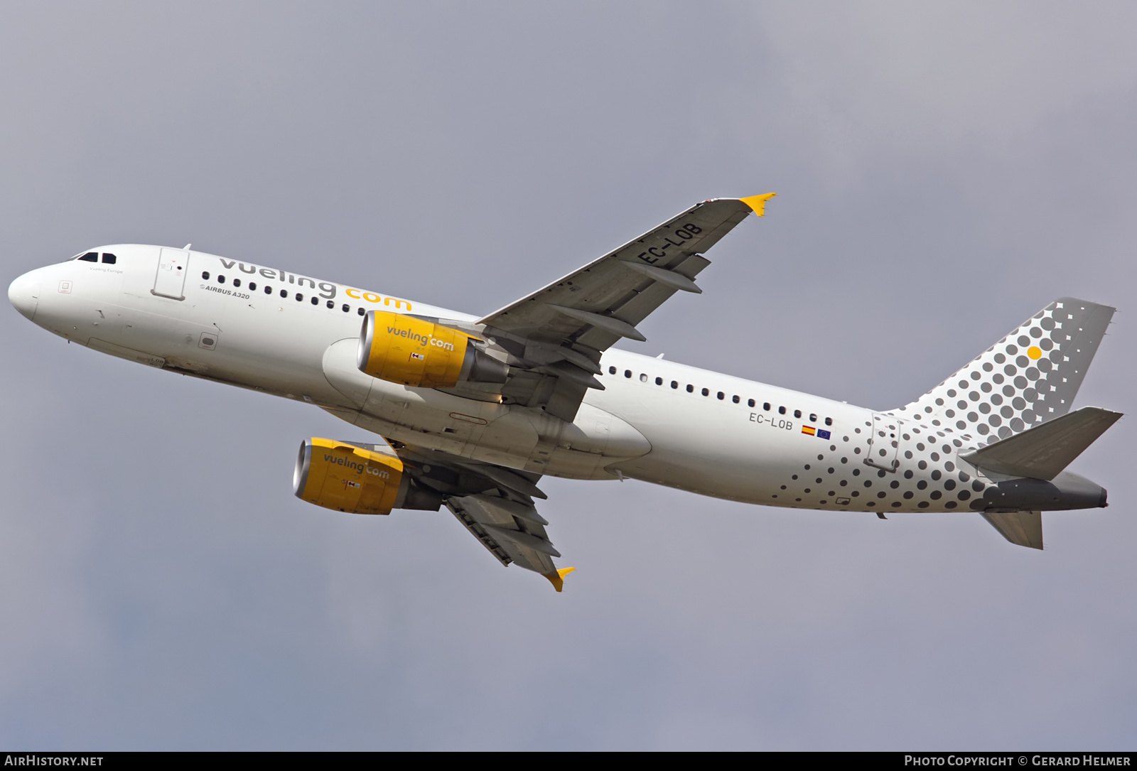 Aircraft Photo of EC-LOB | Airbus A320-214 | Vueling Airlines | AirHistory.net #97913