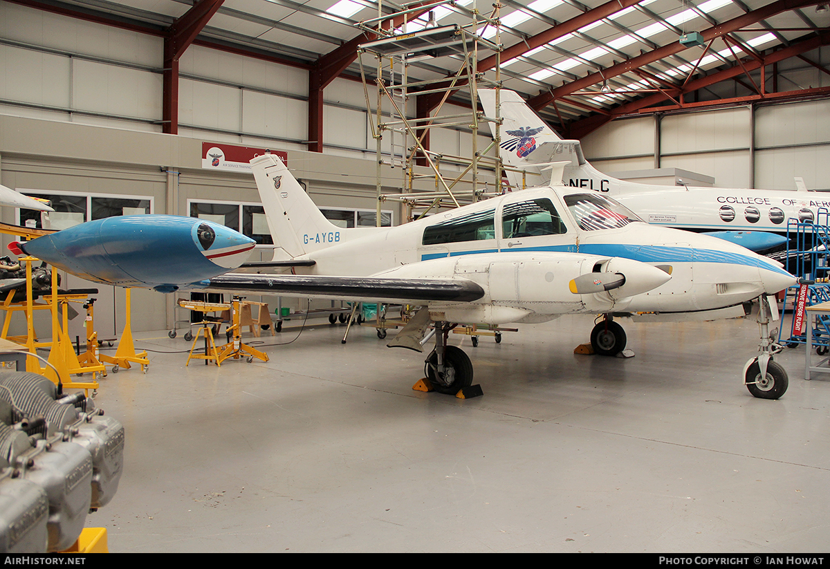 Aircraft Photo of G-AYGB | Cessna 310Q | AirHistory.net #97918