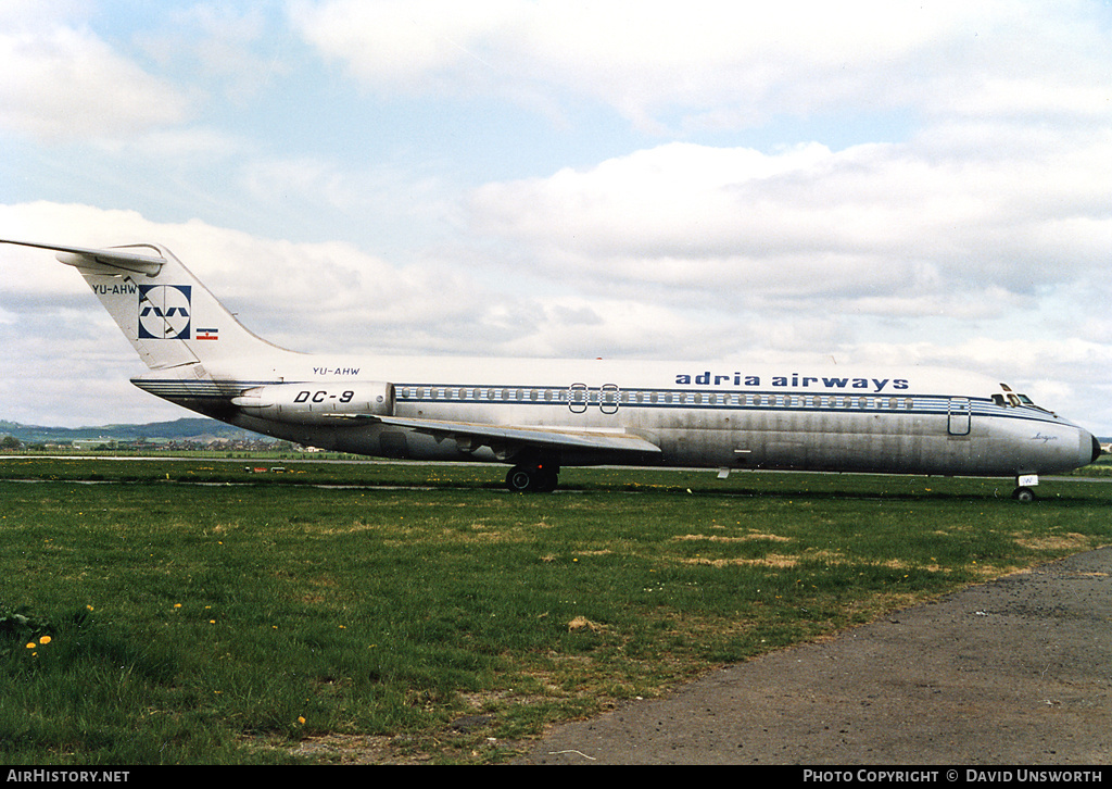 Aircraft Photo of YU-AHW | McDonnell Douglas DC-9-33RC | Adria Airways | AirHistory.net #98075