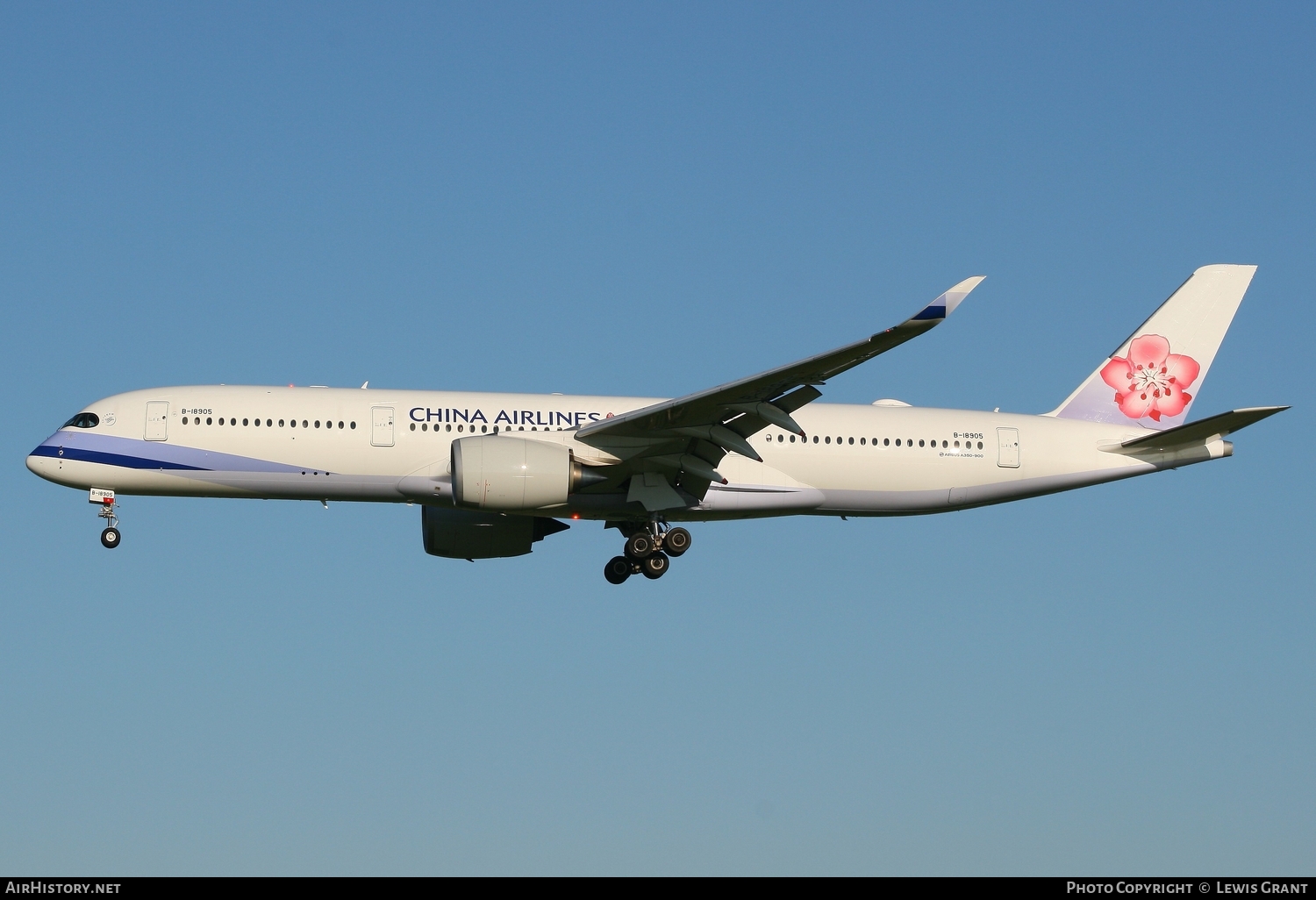 Aircraft Photo of B-18905 | Airbus A350-941 | China Airlines | AirHistory.net #98308