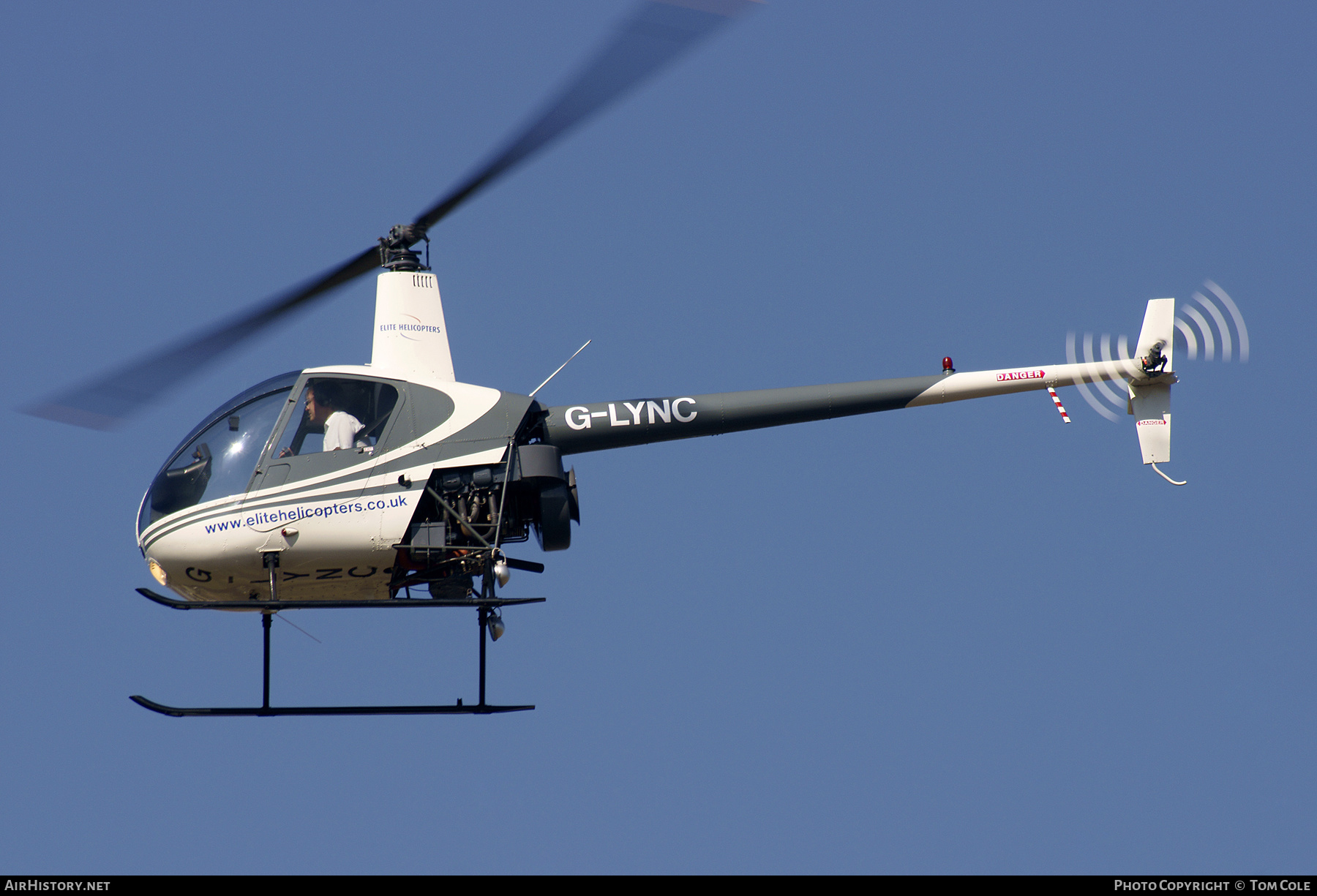 Aircraft Photo of G-LYNC | Robinson R-22 Beta | Elite Helicopters | AirHistory.net #98338