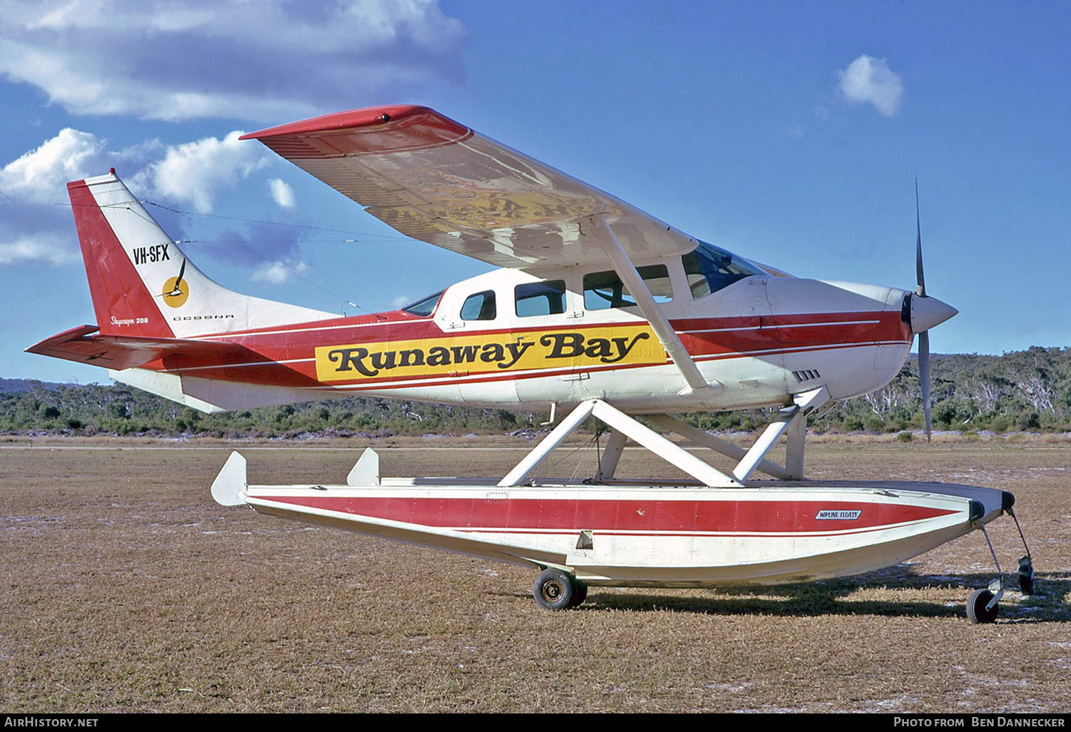 Aircraft Photo of VH-SFX | Cessna U206E Skywagon 206 | Runaway Bay | AirHistory.net #98371