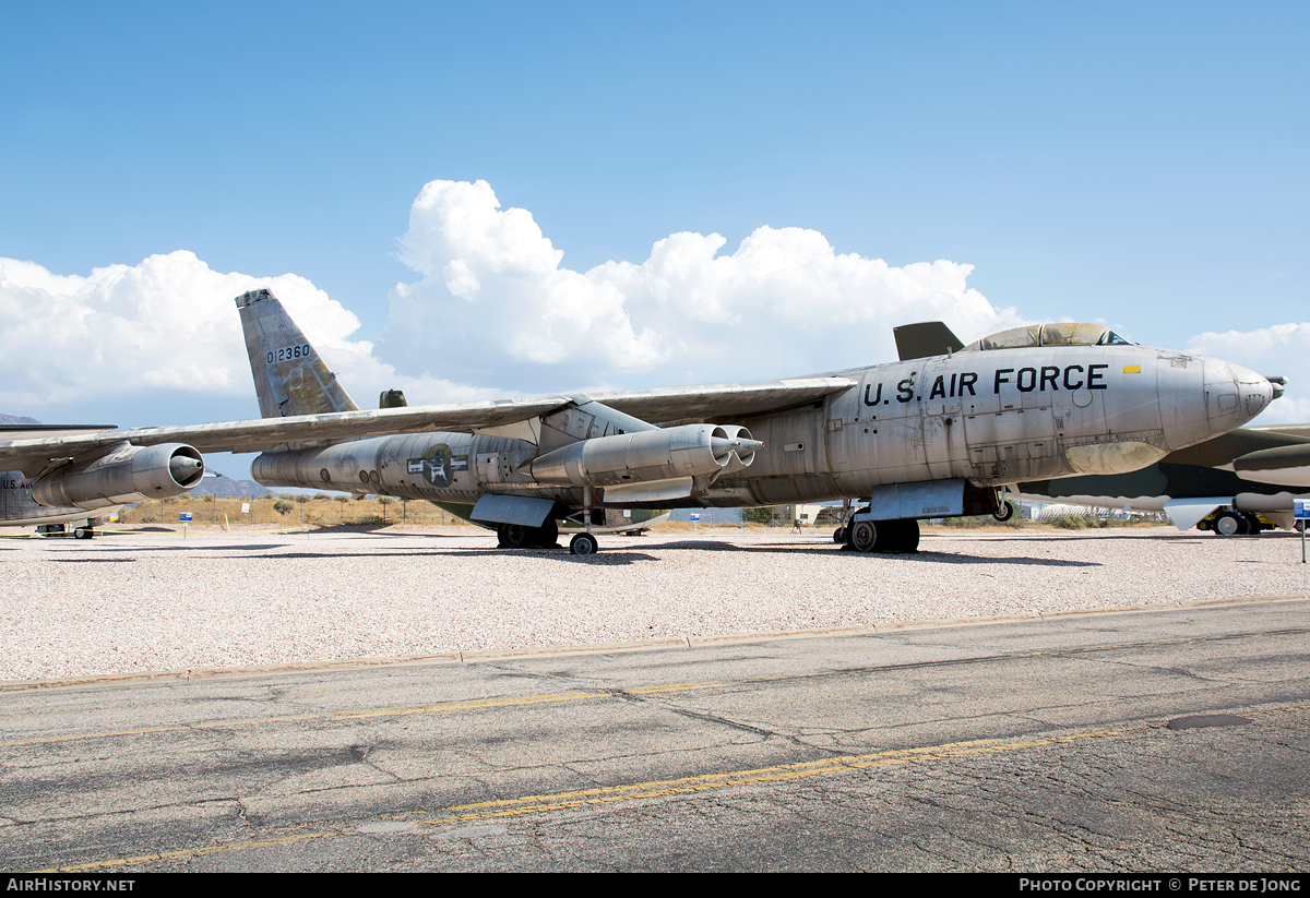 Aircraft Photo of 51-2360 / 0-12360 | Boeing WB-47E Stratojet | USA - Air Force | AirHistory.net #98391