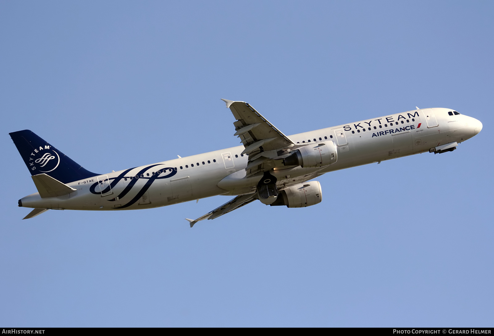 Aircraft Photo of F-GTAE | Airbus A321-211 | Air France | AirHistory.net #98472