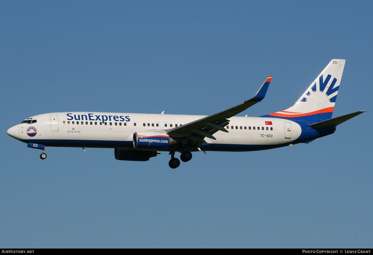Aircraft Photo of TC-SED | Boeing 737-8CX | SunExpress | AirHistory.net #98478