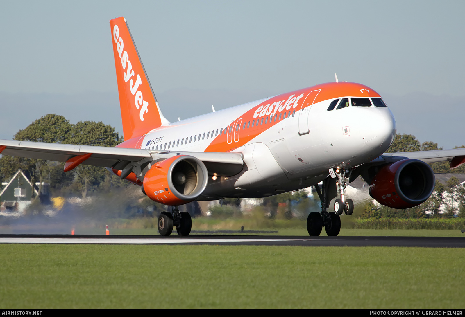 Aircraft Photo of G-EZFY | Airbus A319-111 | EasyJet | AirHistory.net #98563