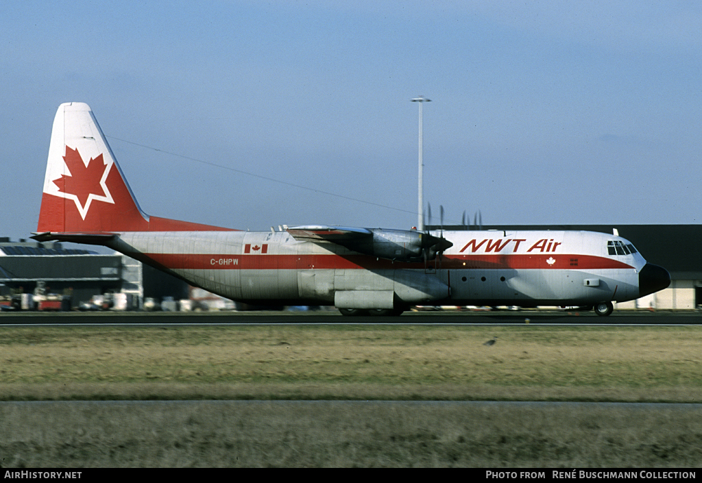 Aircraft Photo of C-GHPW | Lockheed L-100-30 Hercules (382G) | NWT Air | AirHistory.net #98570