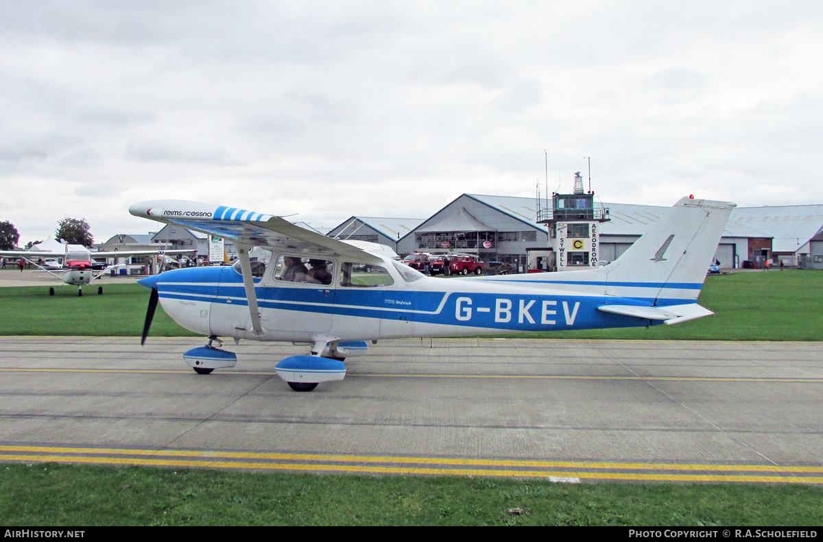 Aircraft Photo of G-BKEV | Reims F172M Skyhawk II | AirHistory.net #98575