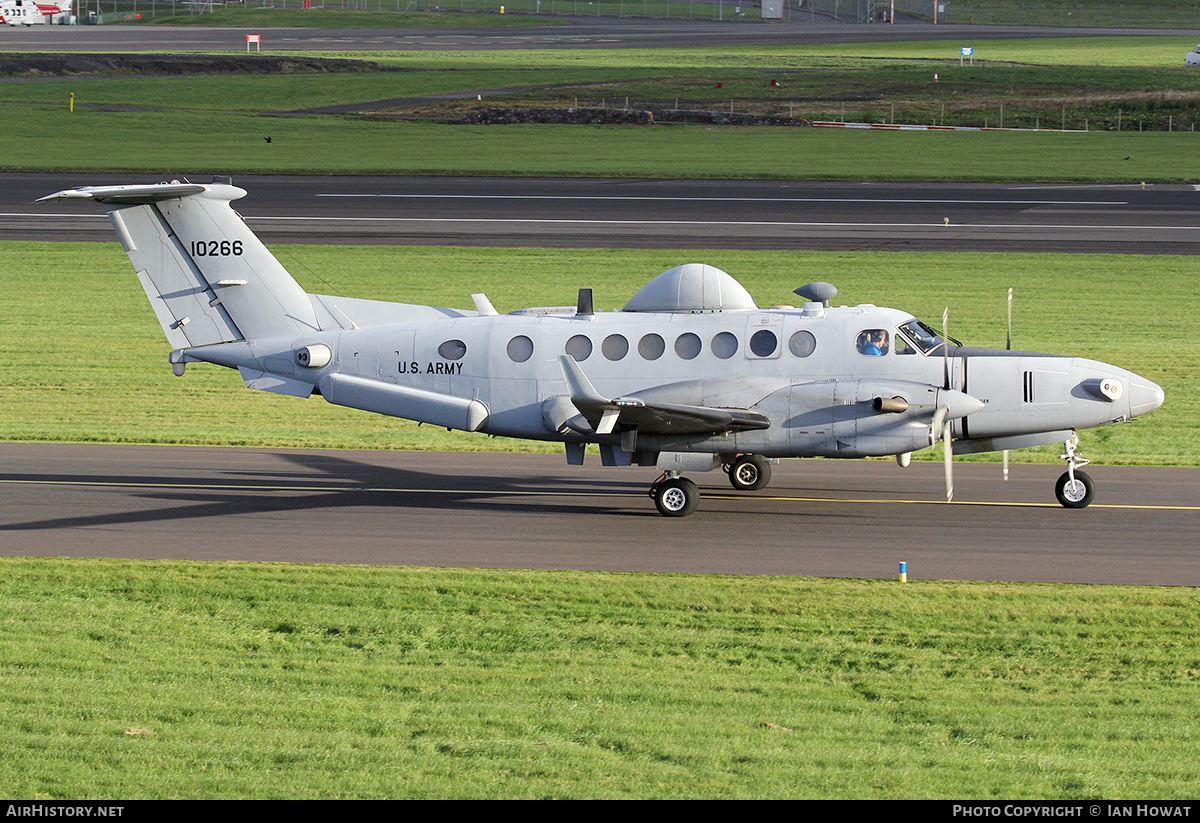 Aircraft Photo of 11-0266 / 10266 | Hawker Beechcraft MC-12S Huron (350ER) | USA - Army | AirHistory.net #98615