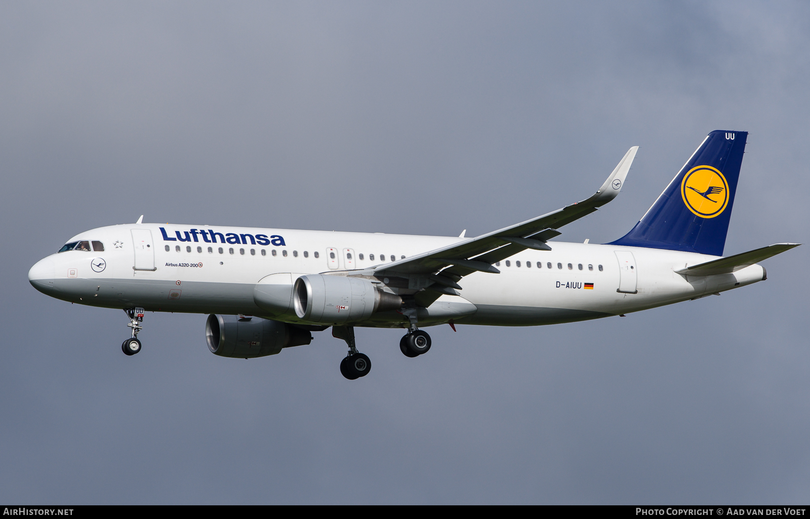 Aircraft Photo of D-AIUU | Airbus A320-214 | Lufthansa | AirHistory.net #98621