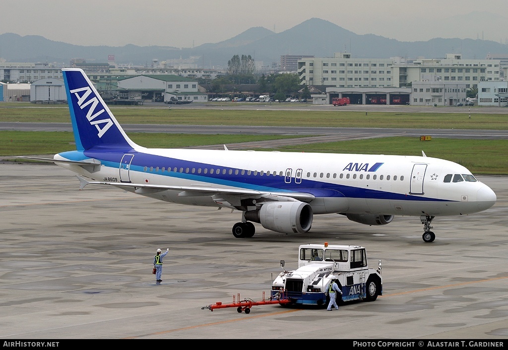 Aircraft Photo of JA8609 | Airbus A320-211 | All Nippon Airways - ANA | AirHistory.net #98682
