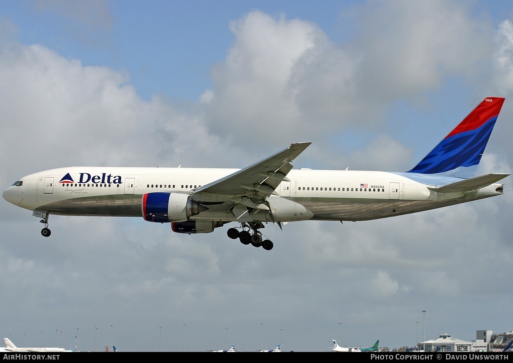 Aircraft Photo of N864DA | Boeing 777-232/ER | Delta Air Lines | AirHistory.net #98684