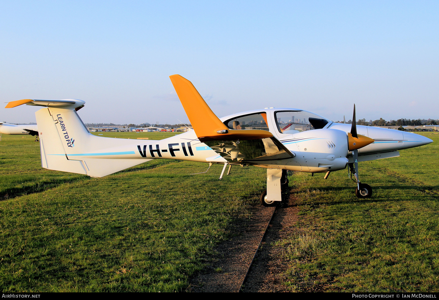 Aircraft Photo of VH-FII | Diamond DA42 Twin Star | AirHistory.net #98803