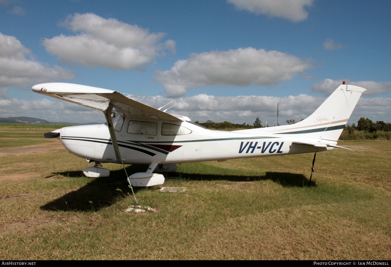 Aircraft Photo of VH-VCL | Cessna 182S Skylane | AirHistory.net #98827